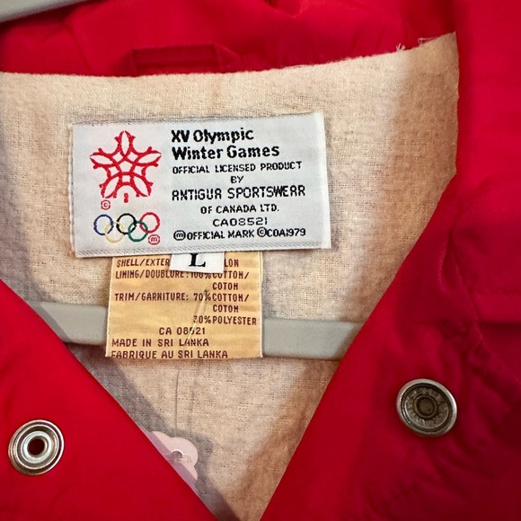 Vintage 1988 Calgary Olympic game sports jacket size large. EUC   P2P 24” - Picture 3 of 6